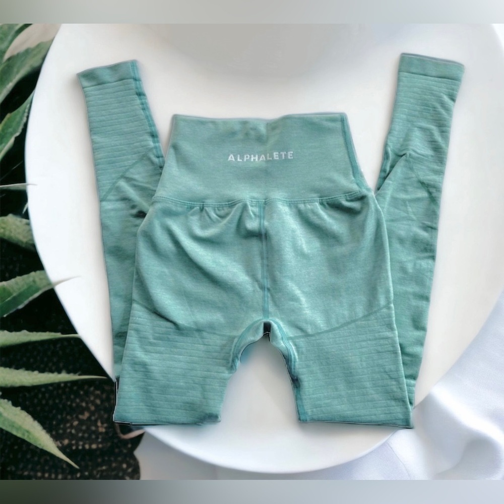 Alphalete OG revival leggings in jade green XS
